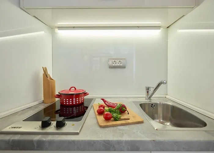 B17 Apartment *
